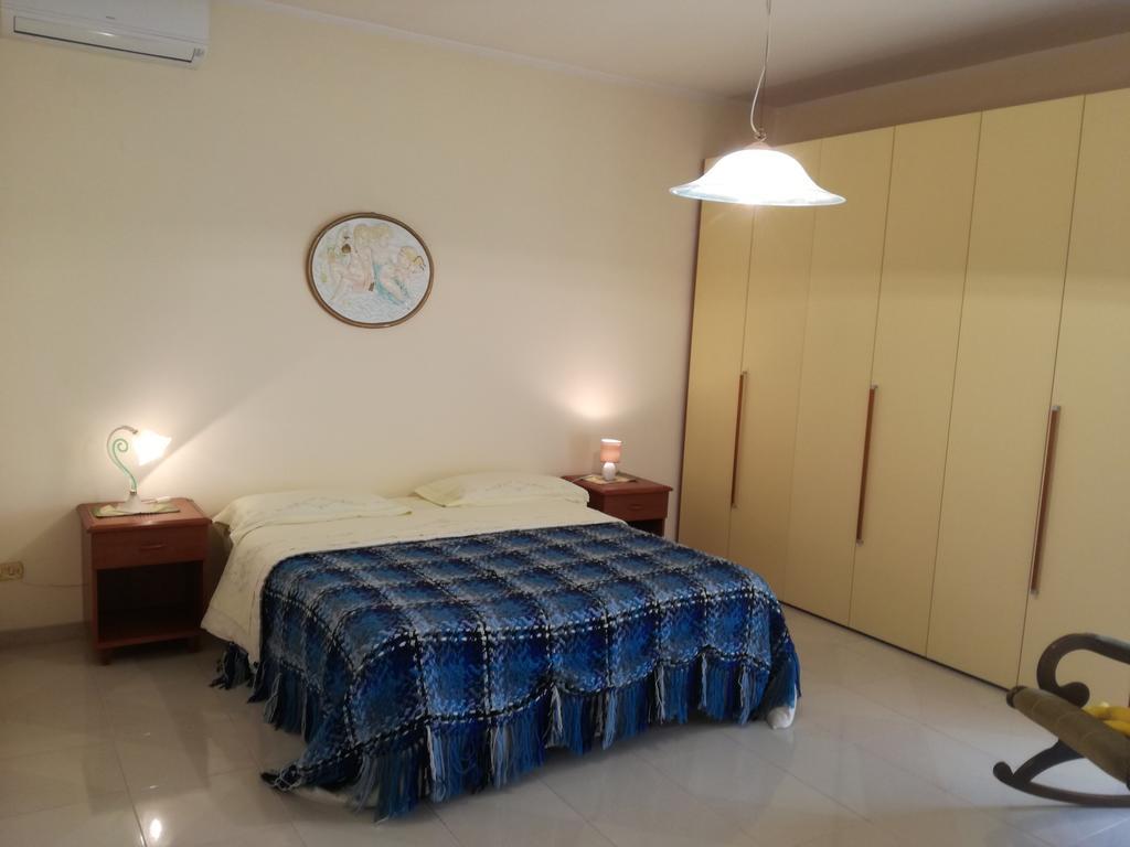 Appartamento In Villa Virginia Fino A 10 Ospiti Mondragone Zewnętrze zdjęcie