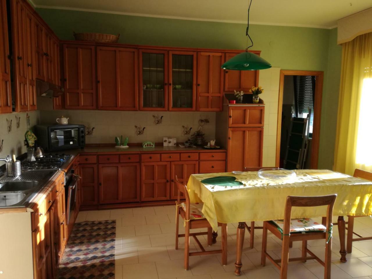 Appartamento In Villa Virginia Fino A 10 Ospiti Mondragone Zewnętrze zdjęcie