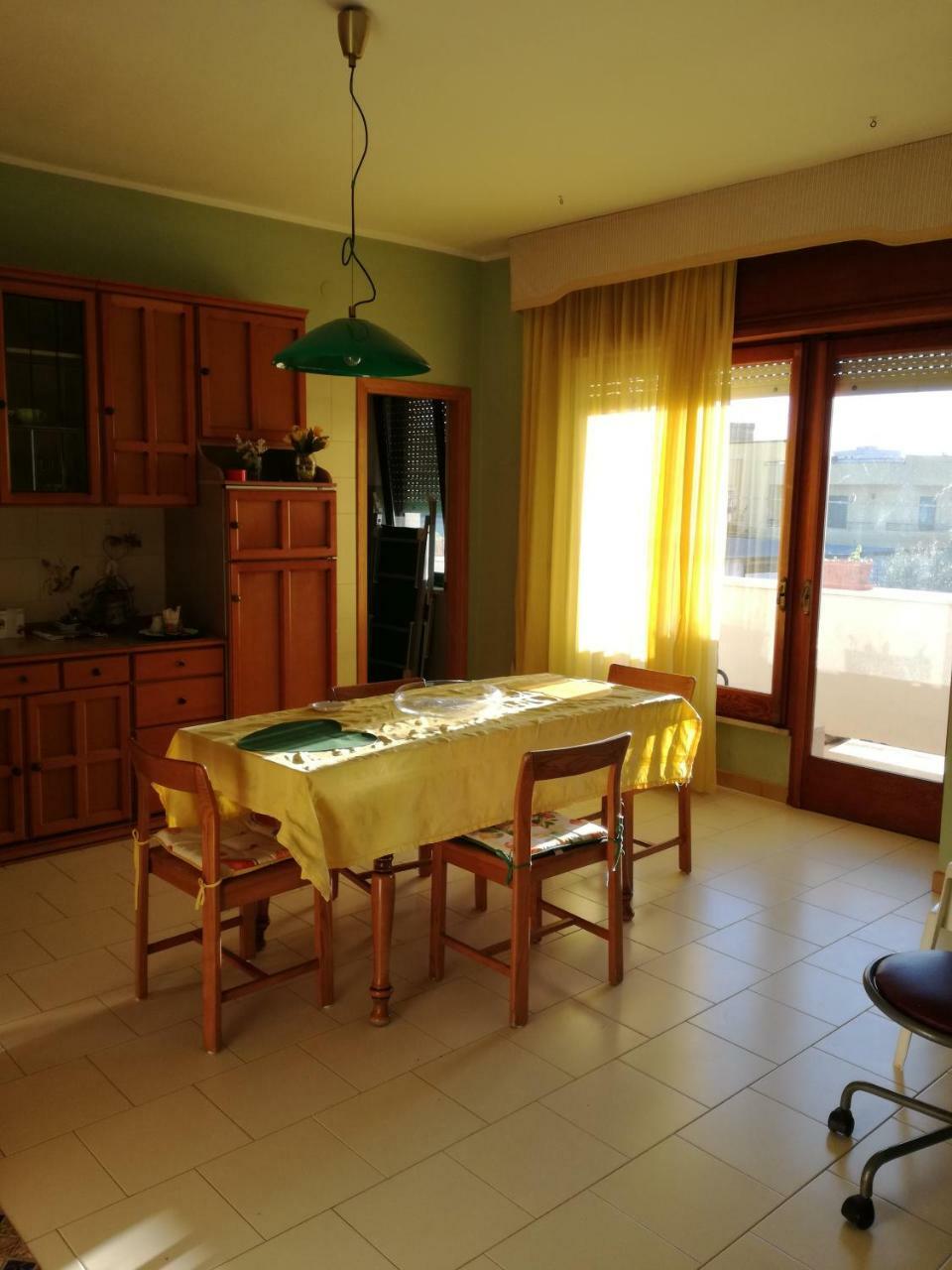 Appartamento In Villa Virginia Fino A 10 Ospiti Mondragone Zewnętrze zdjęcie