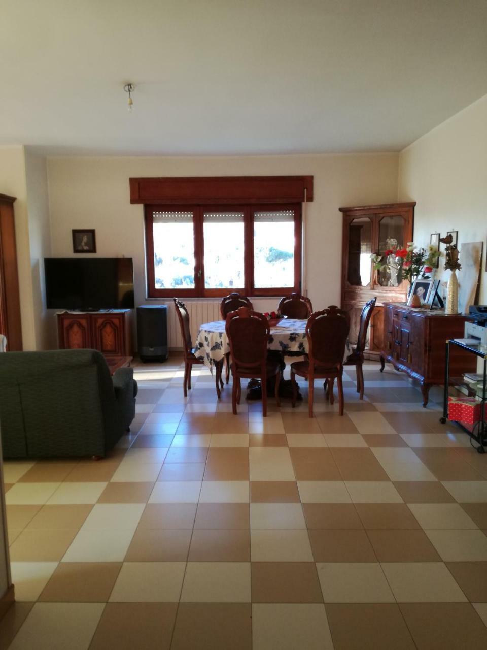 Appartamento In Villa Virginia Fino A 10 Ospiti Mondragone Zewnętrze zdjęcie